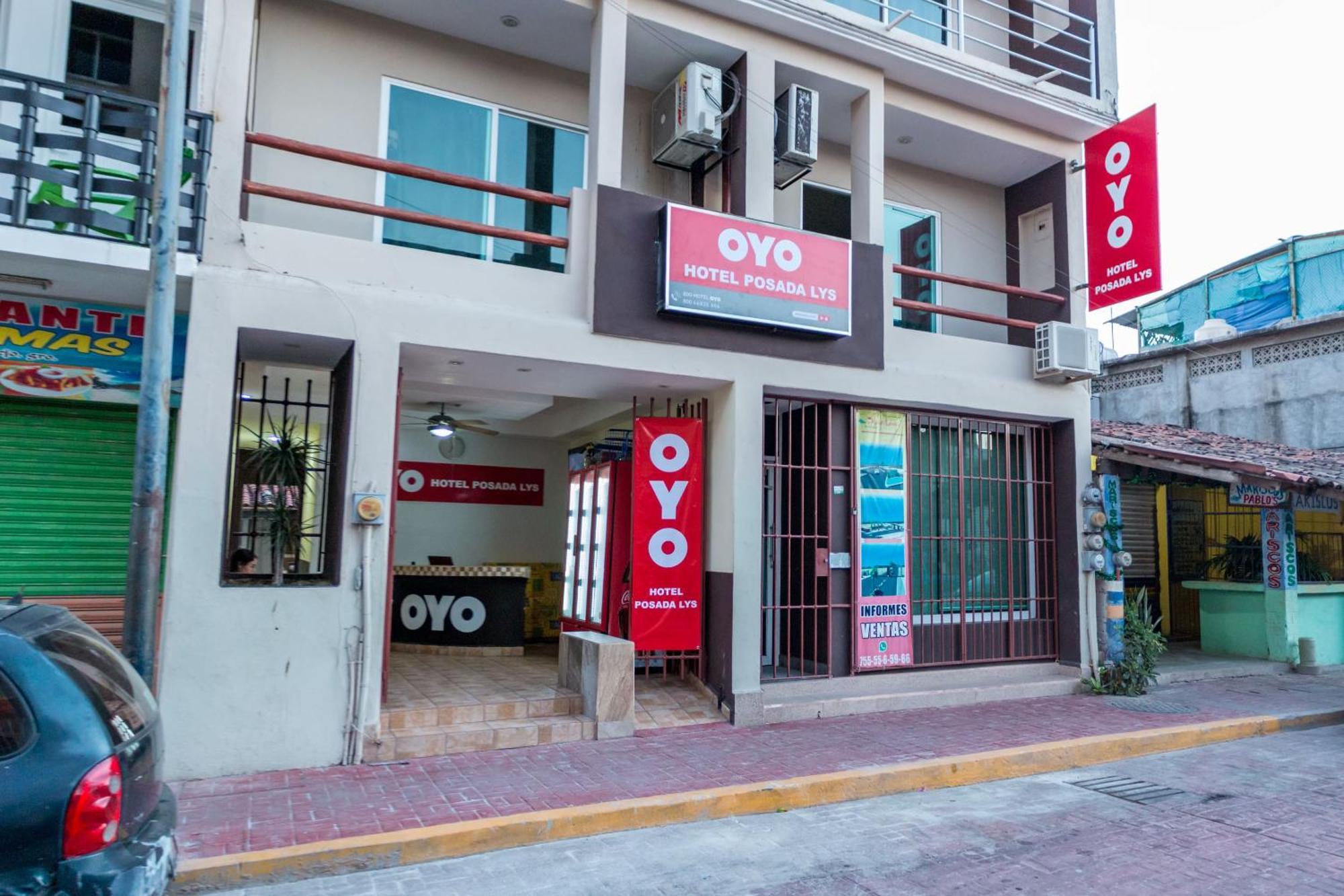Oyo Hotel Posada Lys, 锡瓦塔塔内霍 外观 照片